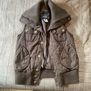 Jack by BB Dakota vest